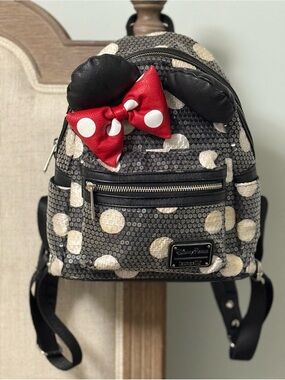 Loungefly Disney Parks Minnie Mouse Sequin Mini Backpack, authentic Disney park